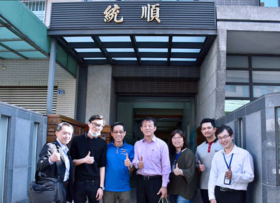 Chang Feng-Yuan, Director of the Economic Development Bureau of Taichung City visits Tungshung Technology Co. Ltd.（TST）